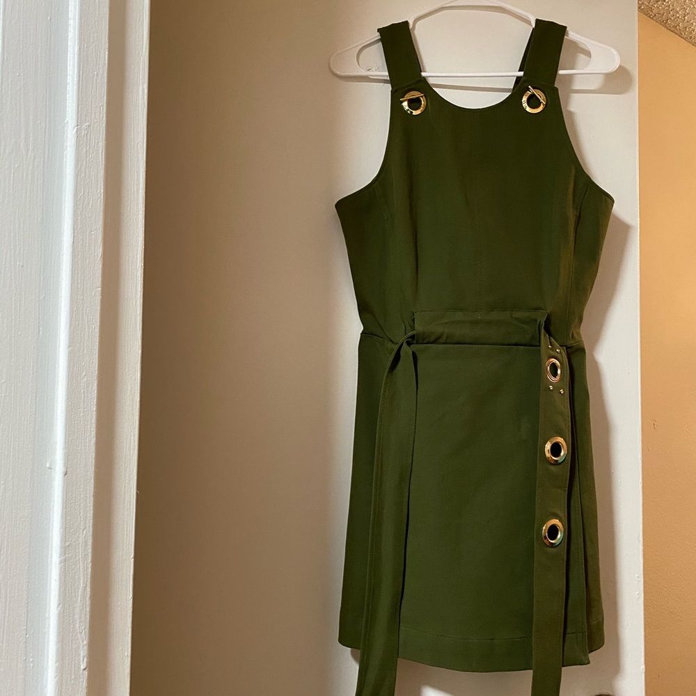 Diane von classic green dress for young lady